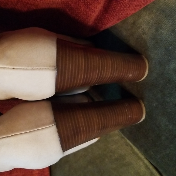 B BRIAN ATWOOD BEIGE SUEDE KNEE-HIGH BOOTS - SIZE 8 - Picture 6 of 6